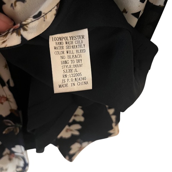 Entro Floral Print Mini Dress V Neck Long Sleeve Casual Party‎ Navy White L NWT - Picture 11 of 16